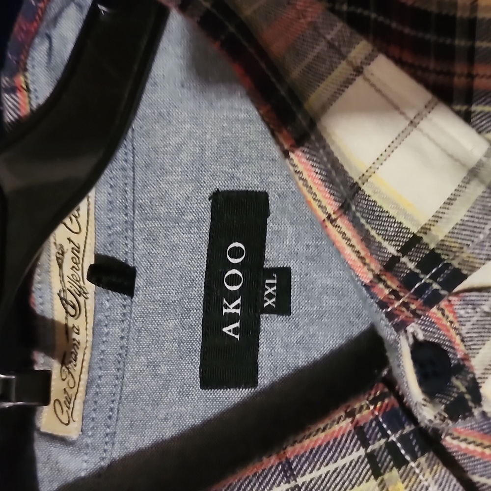 Akoo Flanel button down shirt